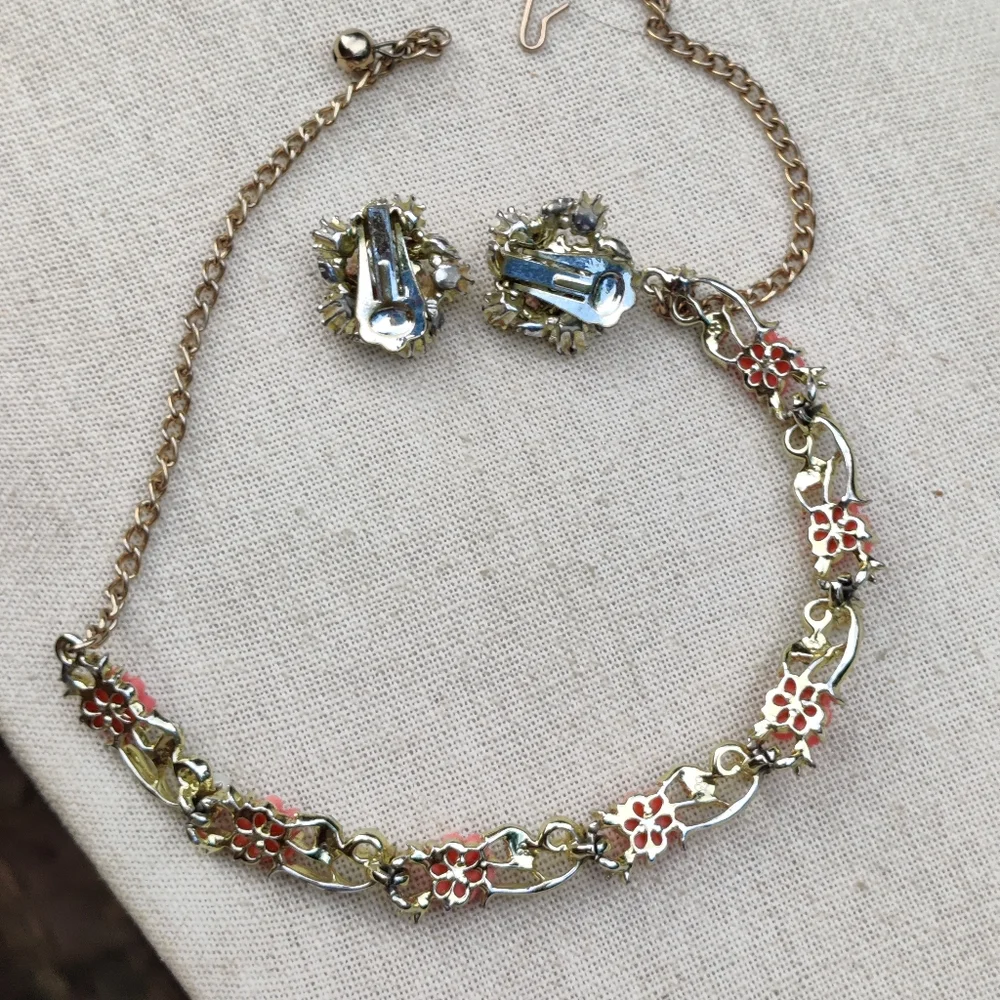 Vintage Coral Rose and Pearl Necklace with Matching Earrings